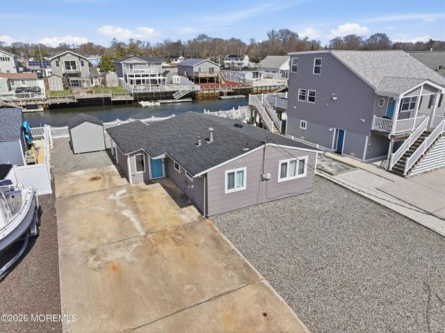 18 Lake Huron Drive, Little Egg Harbor, NJ 08087