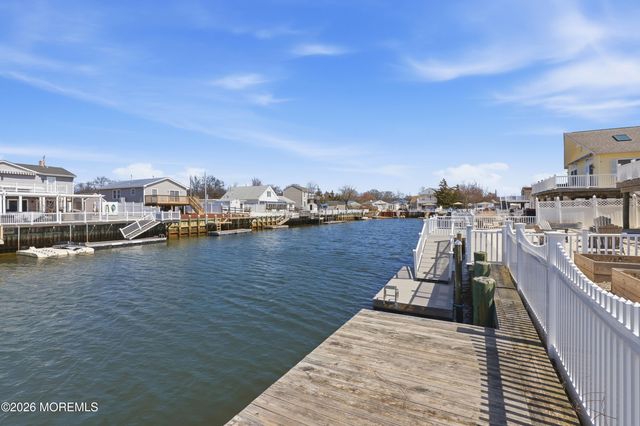 18 Lake Huron Drive, Little Egg Harbor, NJ 08087
