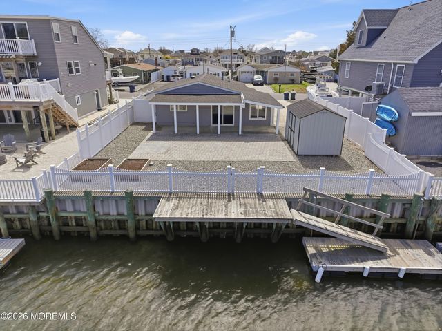 18 Lake Huron Drive, Little Egg Harbor, NJ 08087
