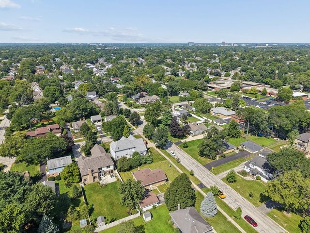237 Chicago Avenue, Downers Grove, IL 60515