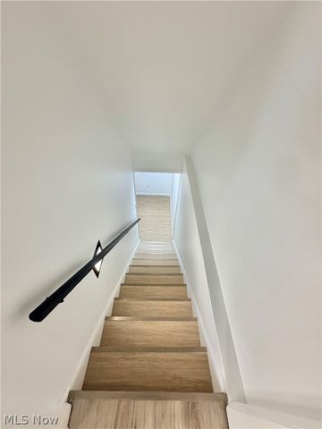 131 Noran Circle, Bedford, OH 44146