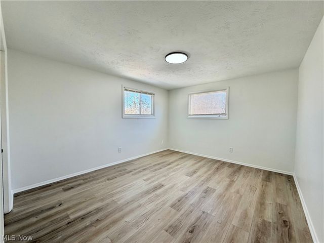 131 Noran Circle, Bedford, OH 44146