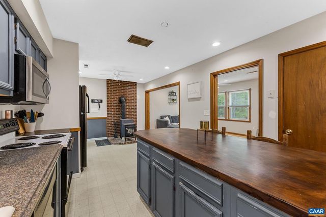 4586 SPOTSWOOD TRL, Barboursville, VA 22923