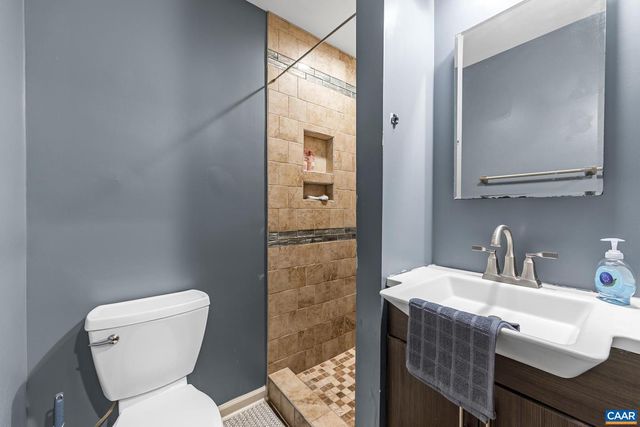 4586 SPOTSWOOD TRL, Barboursville, VA 22923