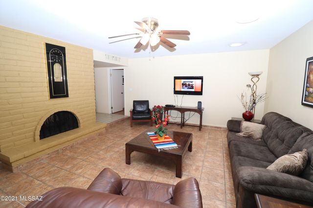 5602 N Camino Del Sol, Tucson, AZ 85718