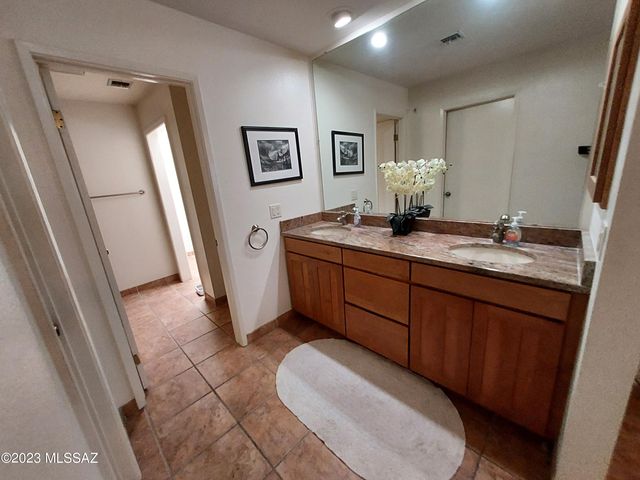 5602 N Camino Del Sol, Tucson, AZ 85718