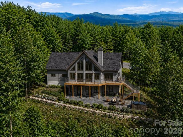 1288 Johns Ridge Parkway 245, Lenoir, NC 28645