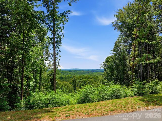 1288 Johns Ridge Parkway 245, Lenoir, NC 28645