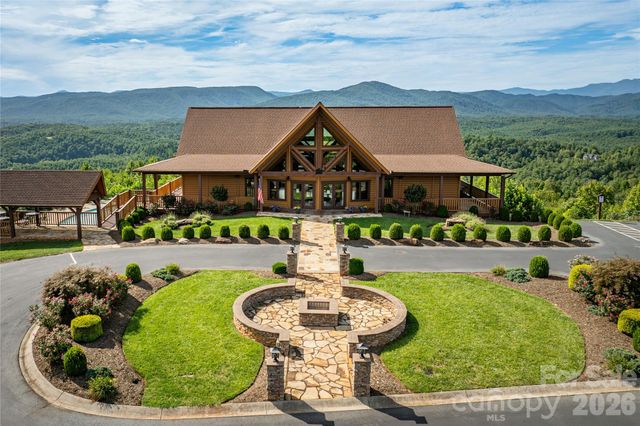 1288 Johns Ridge Parkway 245, Lenoir, NC 28645