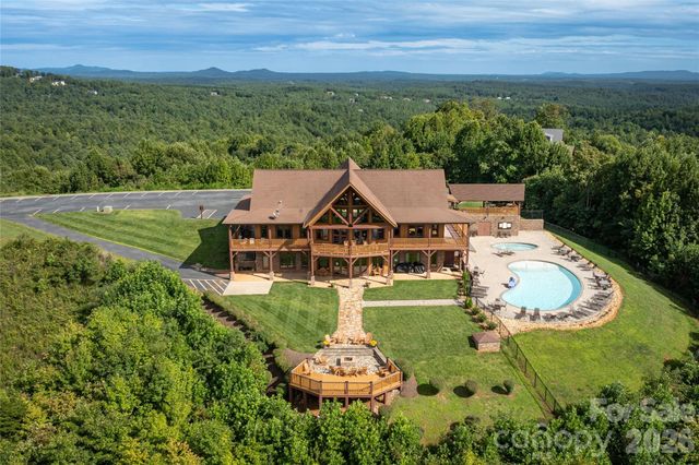 1288 Johns Ridge Parkway 245, Lenoir, NC 28645