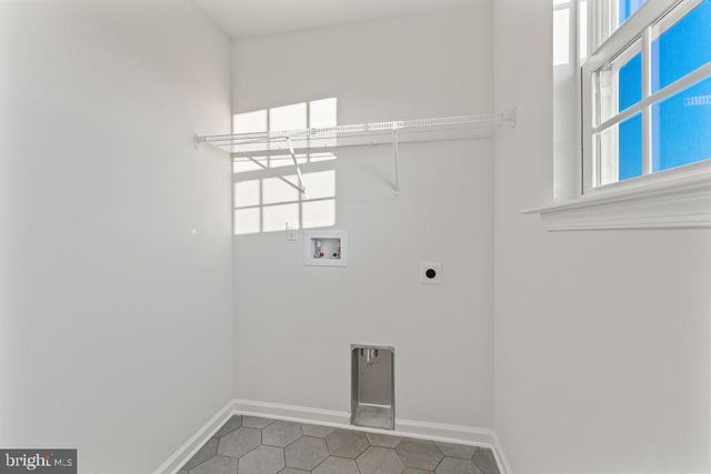 15326 COX MILL RD, Gordonsville, VA 22942