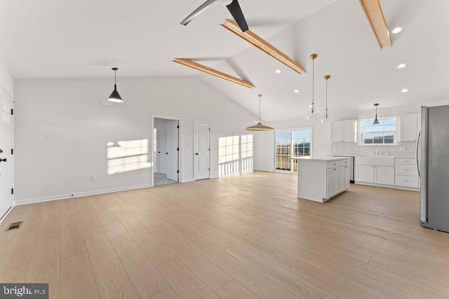 15326 COX MILL RD, Gordonsville, VA 22942