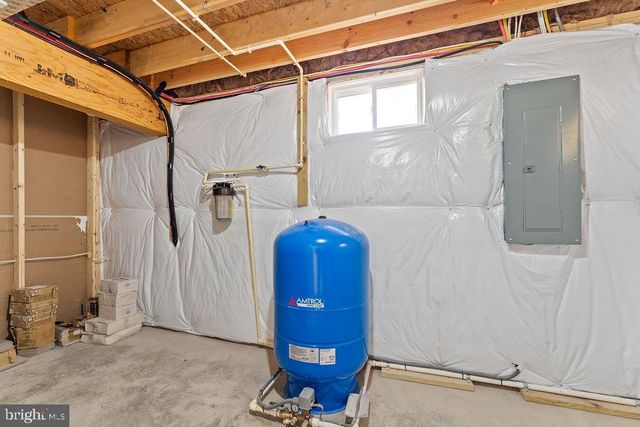 15326 COX MILL RD, Gordonsville, VA 22942