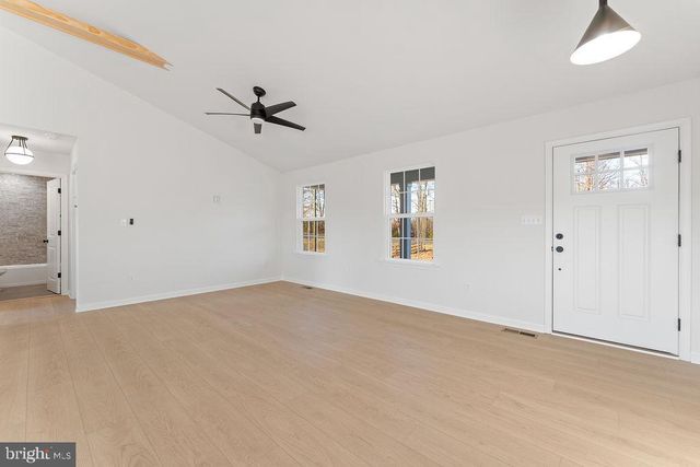 15326 COX MILL RD, Gordonsville, VA 22942