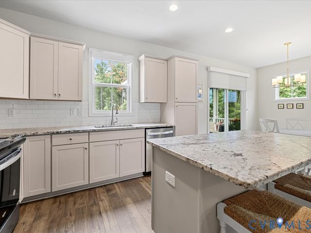 8712 Sanibel Ct, Chesterfield, VA 23832