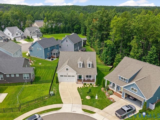 8712 Sanibel Ct, Chesterfield, VA 23832