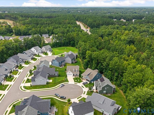 8712 Sanibel Ct, Chesterfield, VA 23832
