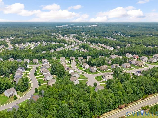 8712 Sanibel Ct, Chesterfield, VA 23832