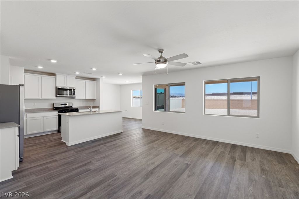 6740 Magnolia River Avenue, Las Vegas, NV 89156 — photo 2