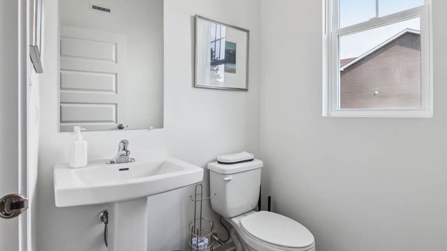 10046 Edgebrook Lane, Huntley, IL 60142