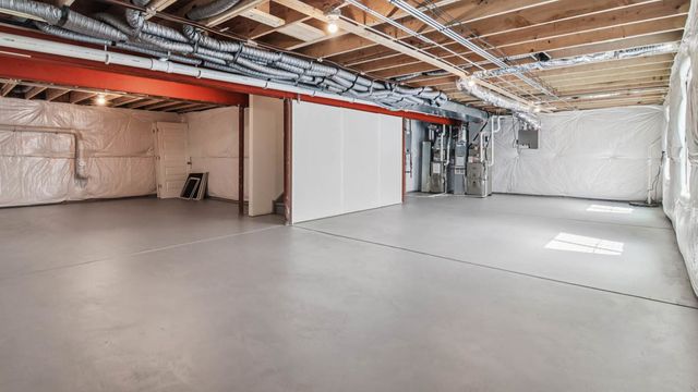 10046 Edgebrook Lane, Huntley, IL 60142