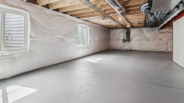 10046 Edgebrook Lane, Huntley, IL 60142