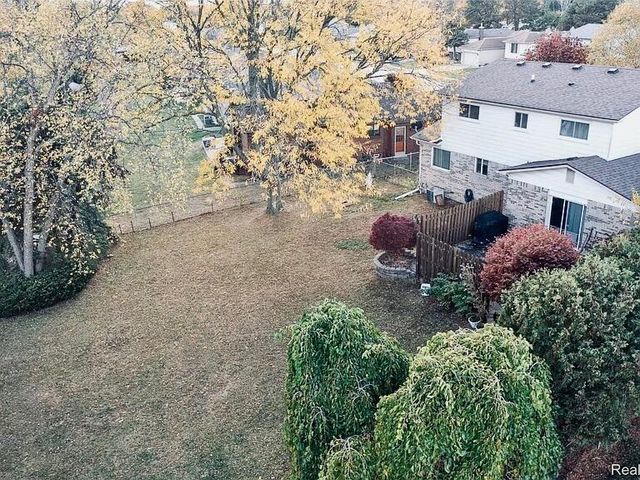 30988 Moroso Drive, Warren, MI 48088