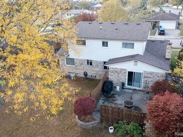30988 Moroso Drive, Warren, MI 48088