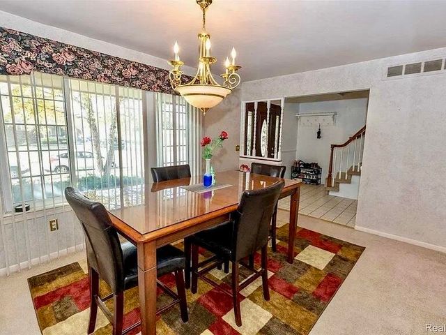 30988 Moroso Drive, Warren, MI 48088