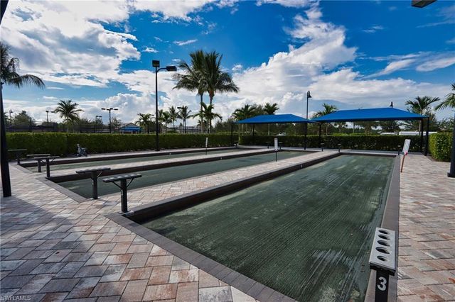 9842 Everglades DR, Naples, FL 34120