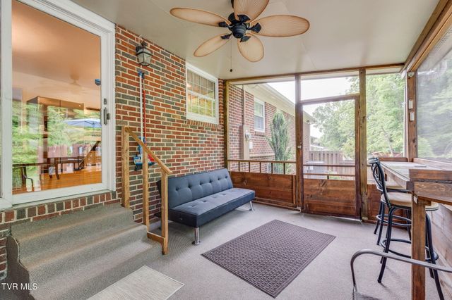 908 Spring Valley Drive, Kingsport, TN 37660