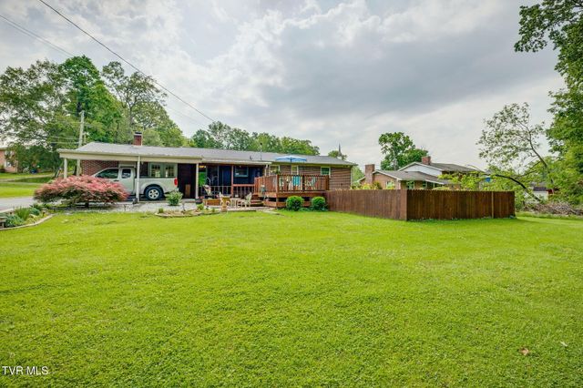 908 Spring Valley Drive, Kingsport, TN 37660
