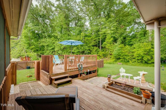 908 Spring Valley Drive, Kingsport, TN 37660
