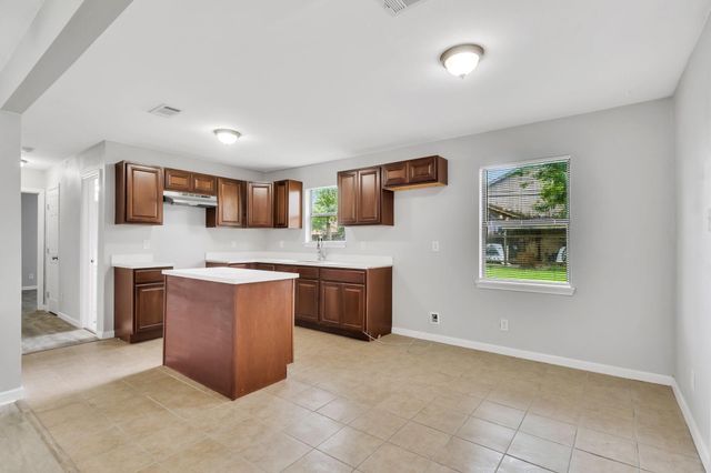 1226 Havner Lane, Houston, TX 77037