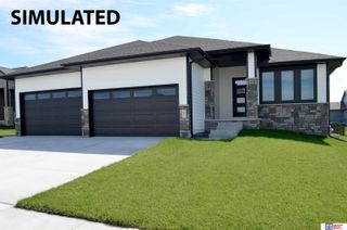 9345 Castle Pine Drive, Lincoln, NE 68516