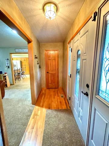 7515 W Wynwood Drive, Springfield, MO 65802