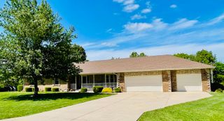7515 W Wynwood Drive, Springfield, MO 65802