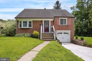 6 DARLIN DR, Reading, PA 19609