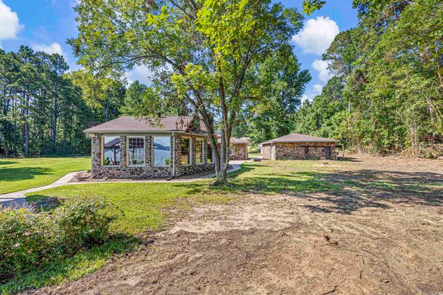 10101 Lakeshore Loop, Dardanelle, AR 72834