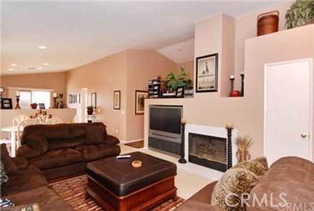 27180 Frost Court, Menifee, CA 92584