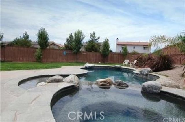 27180 Frost Court, Menifee, CA 92584