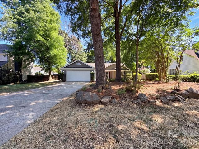 13622 Tynecastle Lane, Matthews, NC 28105