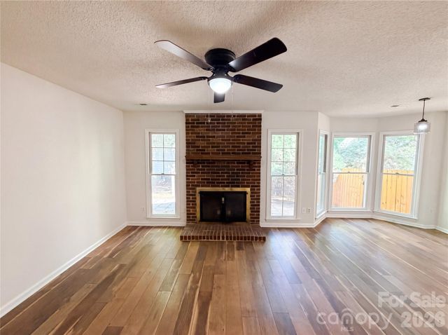 13622 Tynecastle Lane, Matthews, NC 28105