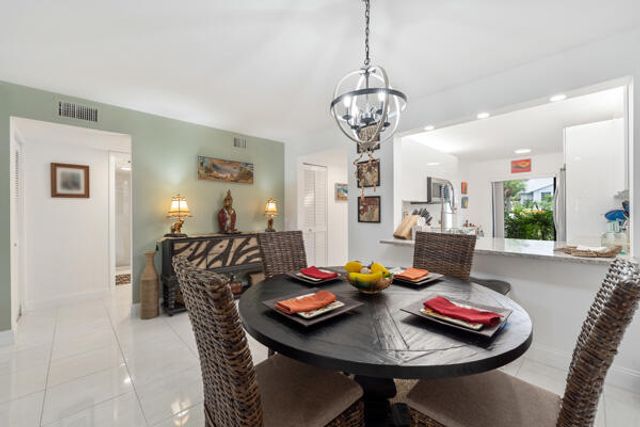 16768 Oak Hill Trail 1214, Delray Beach, FL 33484