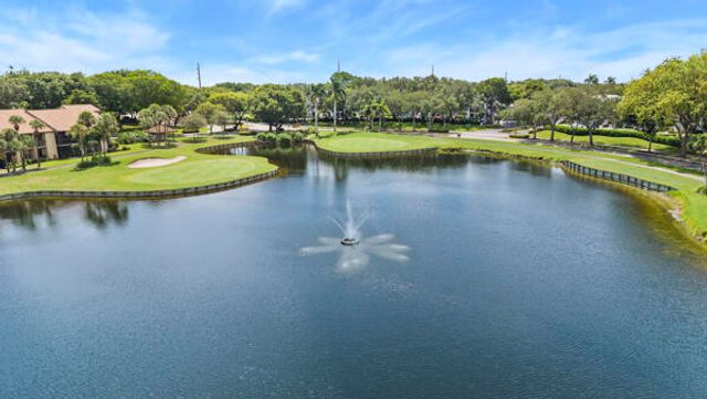 16768 Oak Hill Trail 1214, Delray Beach, FL 33484