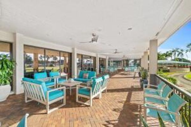 16768 Oak Hill Trail 1214, Delray Beach, FL 33484
