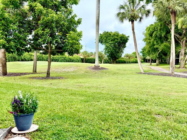 16768 Oak Hill Trail 1214, Delray Beach, FL 33484