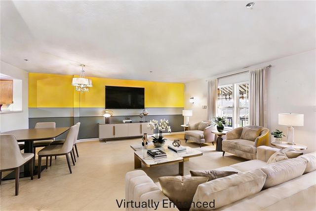 1368 Meadowbrook Dr, North Strabane, PA 15317