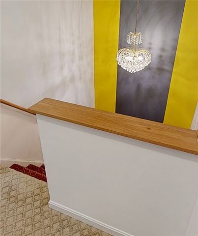 1368 Meadowbrook Dr, North Strabane, PA 15317