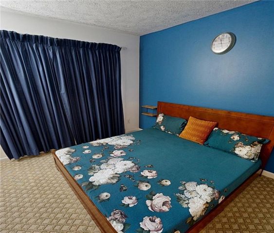 1368 Meadowbrook Dr, North Strabane, PA 15317